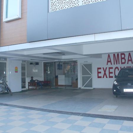 Hotel Ambai Executive Tuljapur Exterior photo